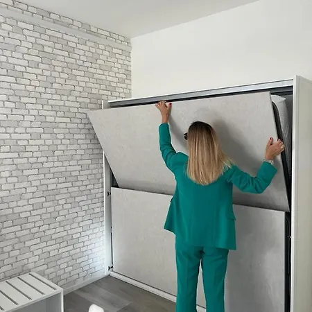 Rosso Conero - Soggiorni Le Grotte