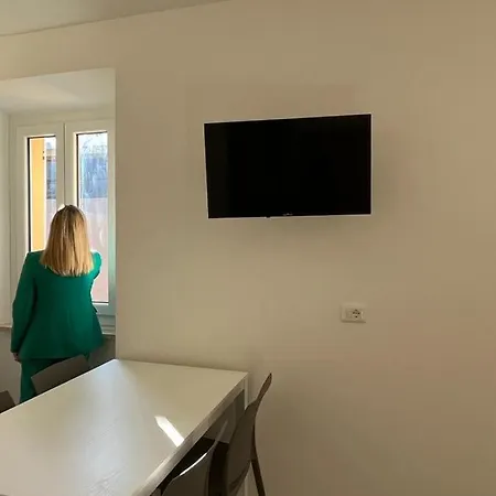 Konukevi Rosso Conero - Soggiorni Le Grotte Camerano